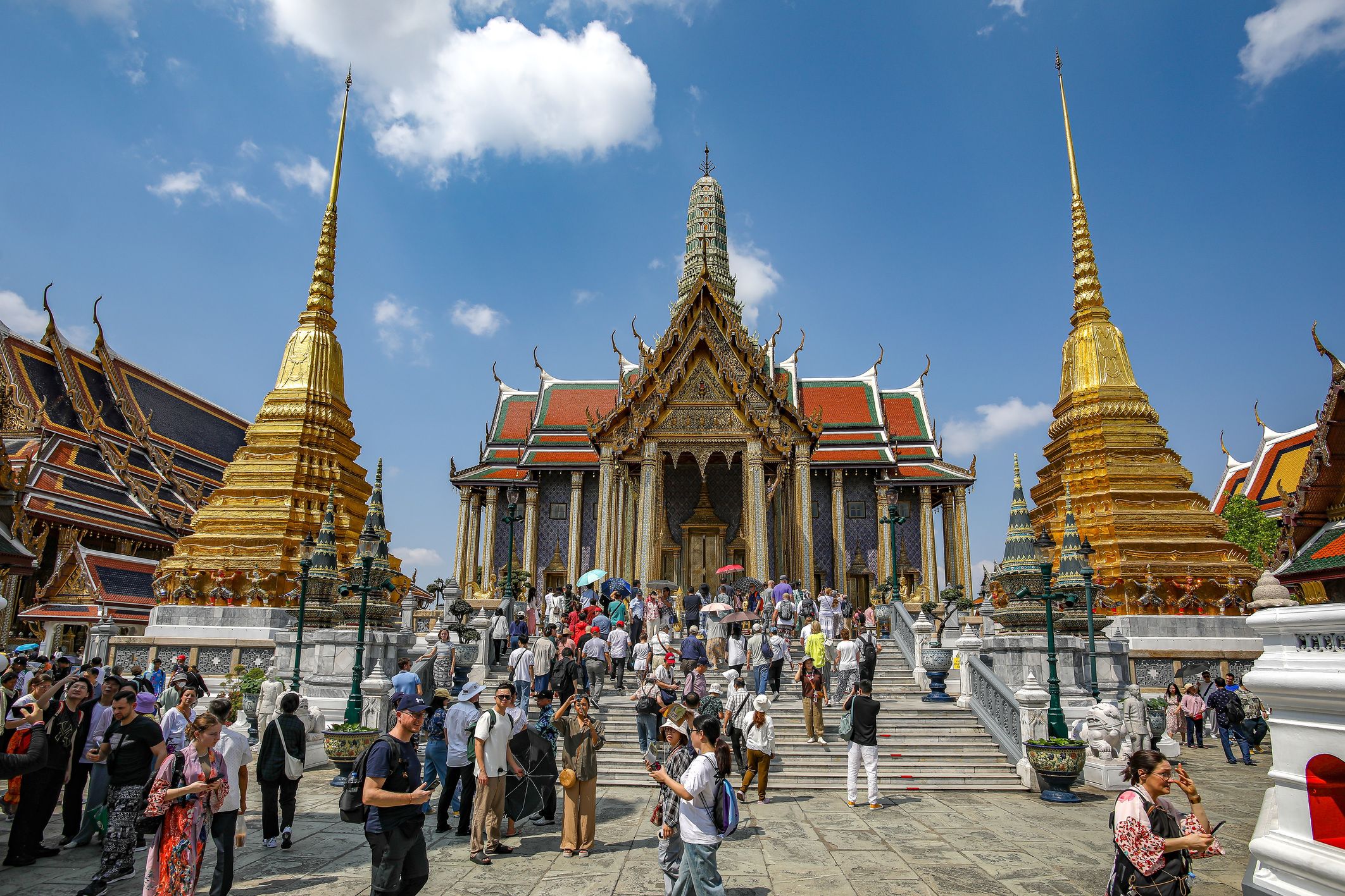 วัดพระศรีรัตนศาสดาราม