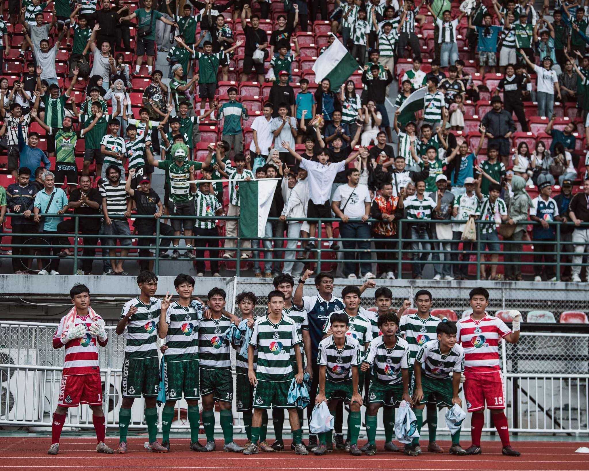 ภาพจากเฟซบุกชมรมฟุตบอลศิษย์โรงเรียนหมอนทองวิทยา