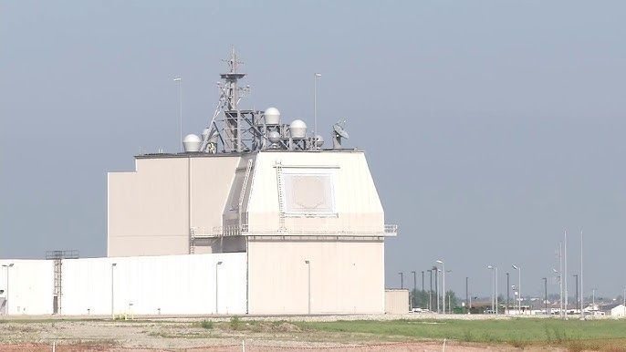 “ระบบป้องกันภัยทางอากาศ AEGIS Ashore” ภาพประกอบจาก Aegis Ashore Missile Defense System