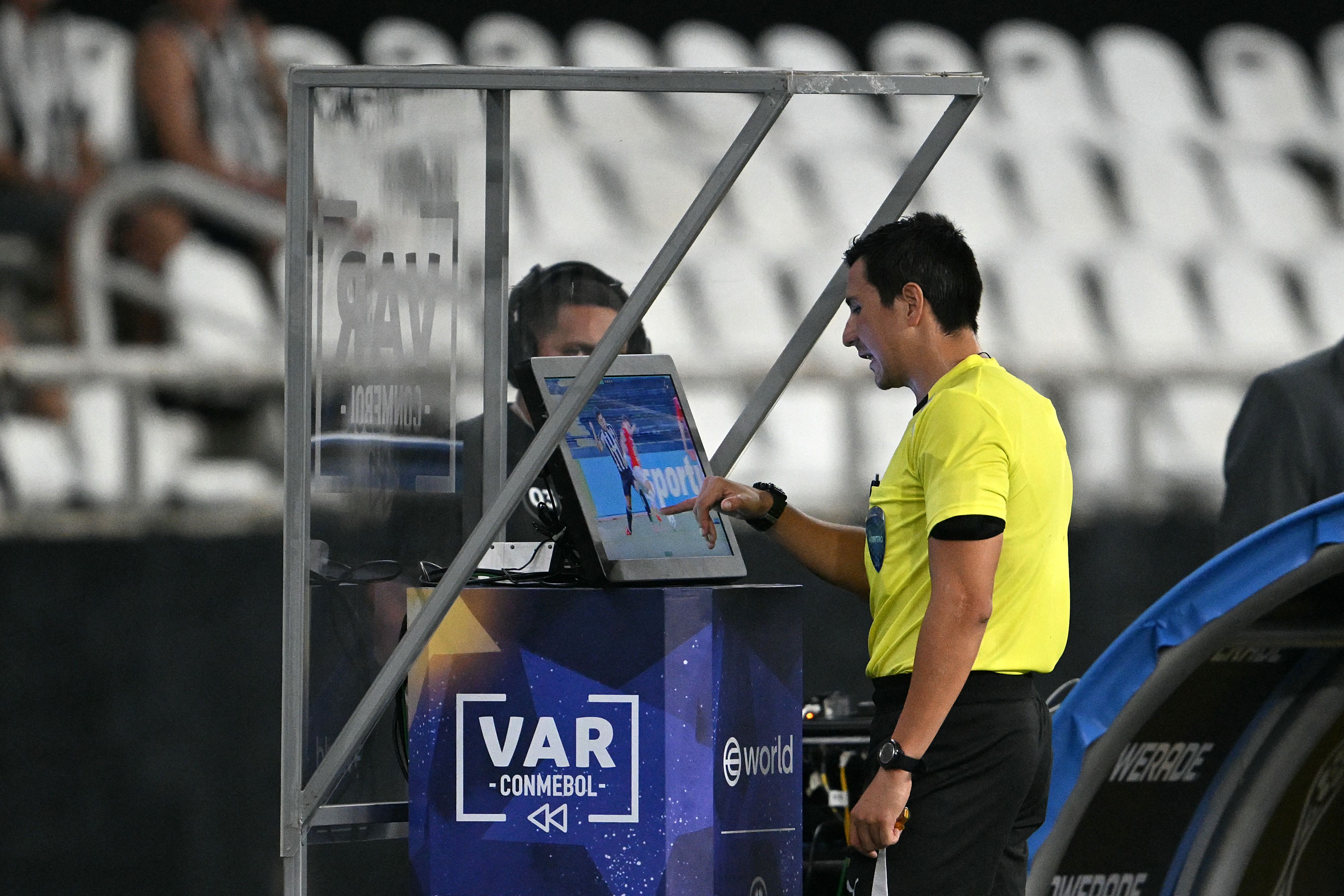 การใช้ VAR กลายเป็นมาตรฐานใหม่ของวงการฟุตบอล