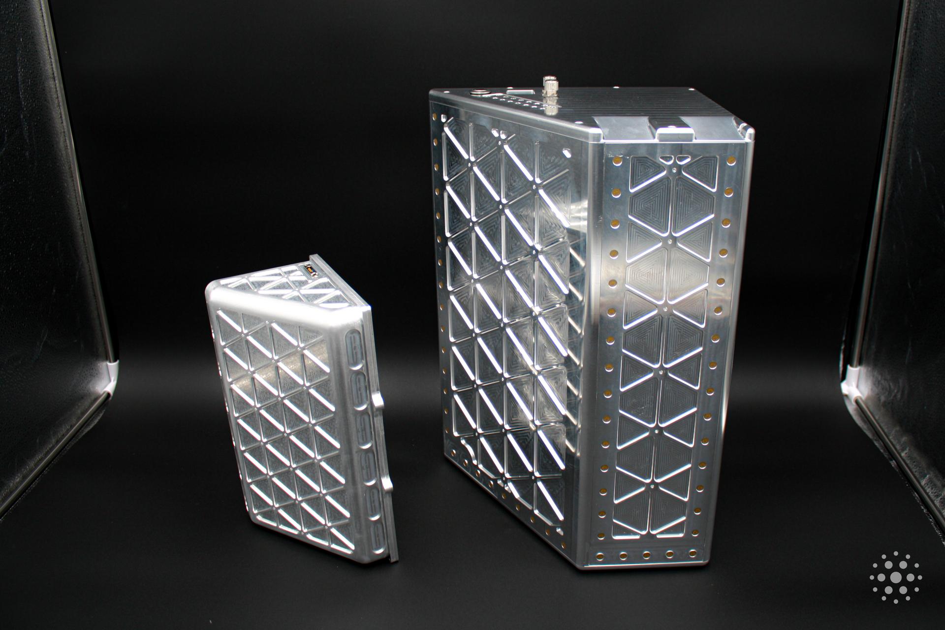 กล่องบรรจุ AVATAR ที่ถูกนำไปติดตั้งบนยาน Orion