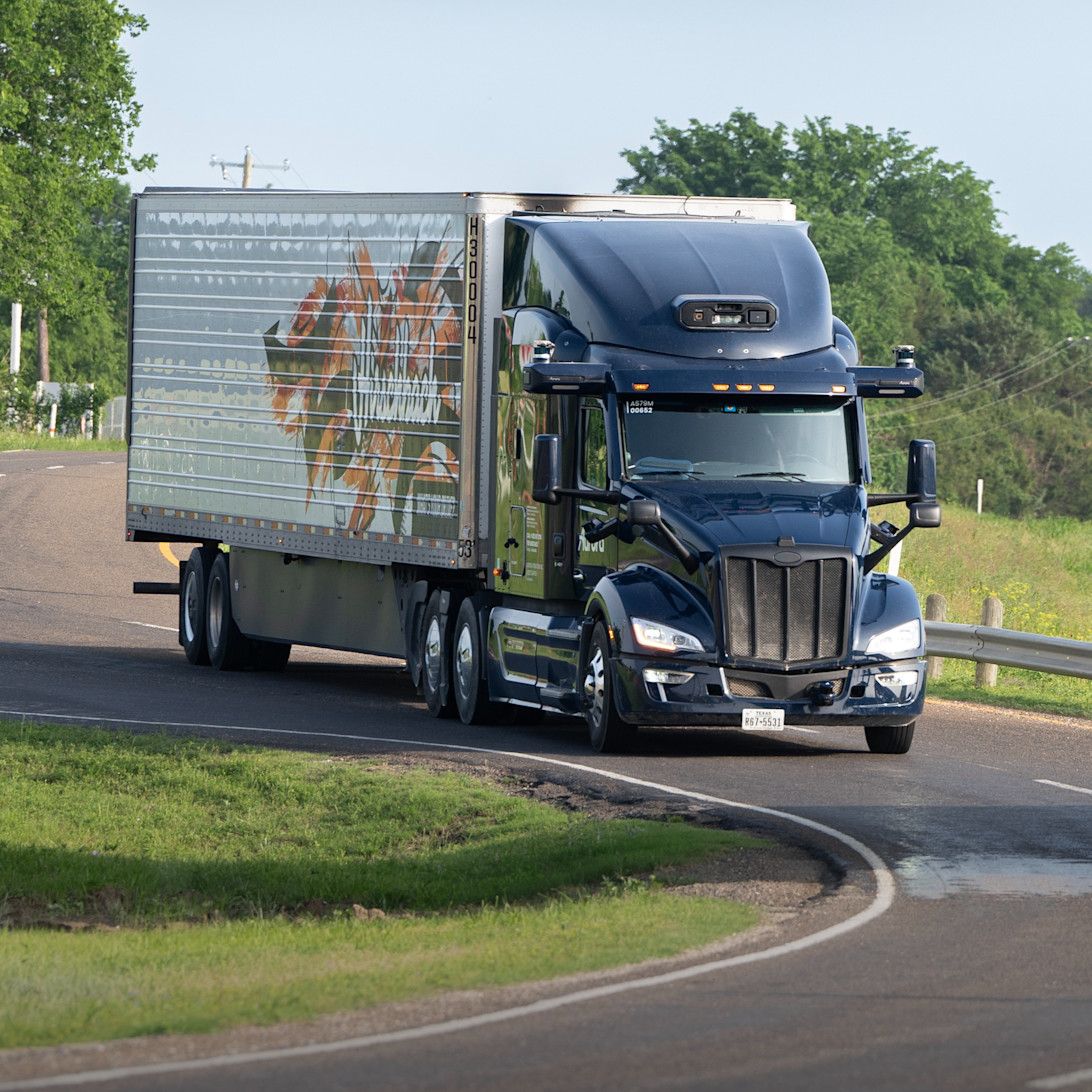 รถบรรทุกไร้คนขับ ควบคุมด้วยระบบ AI