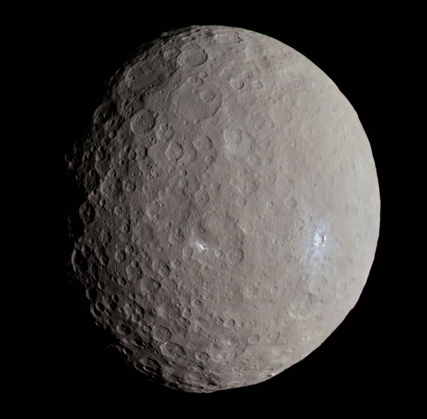 ภาพถ่ายความละเอียดสูงของดาวเคราะห์แคระซีเรสจากยานอวกาศดอว์น ภาพจาก NASA