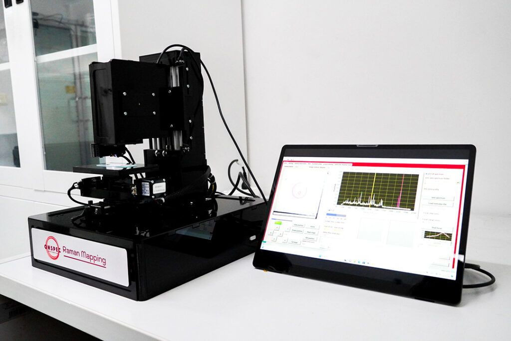 ต้นแบบเครื่องตรวจวัดสัญญาณรามาน ภาพจาก เนคเทค สวทช.