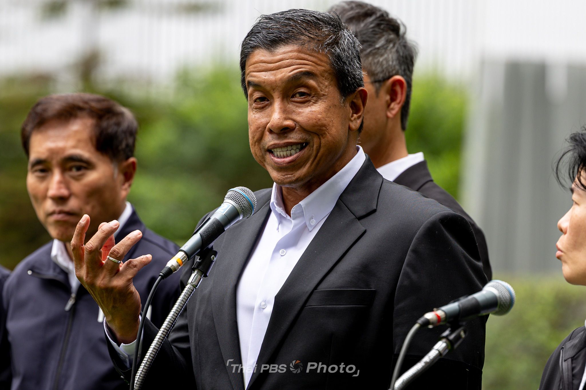 "ชัชชาติ สิทธิพันธ์ุ" ผู้ว่าราชการกรุงเทพมหานคร