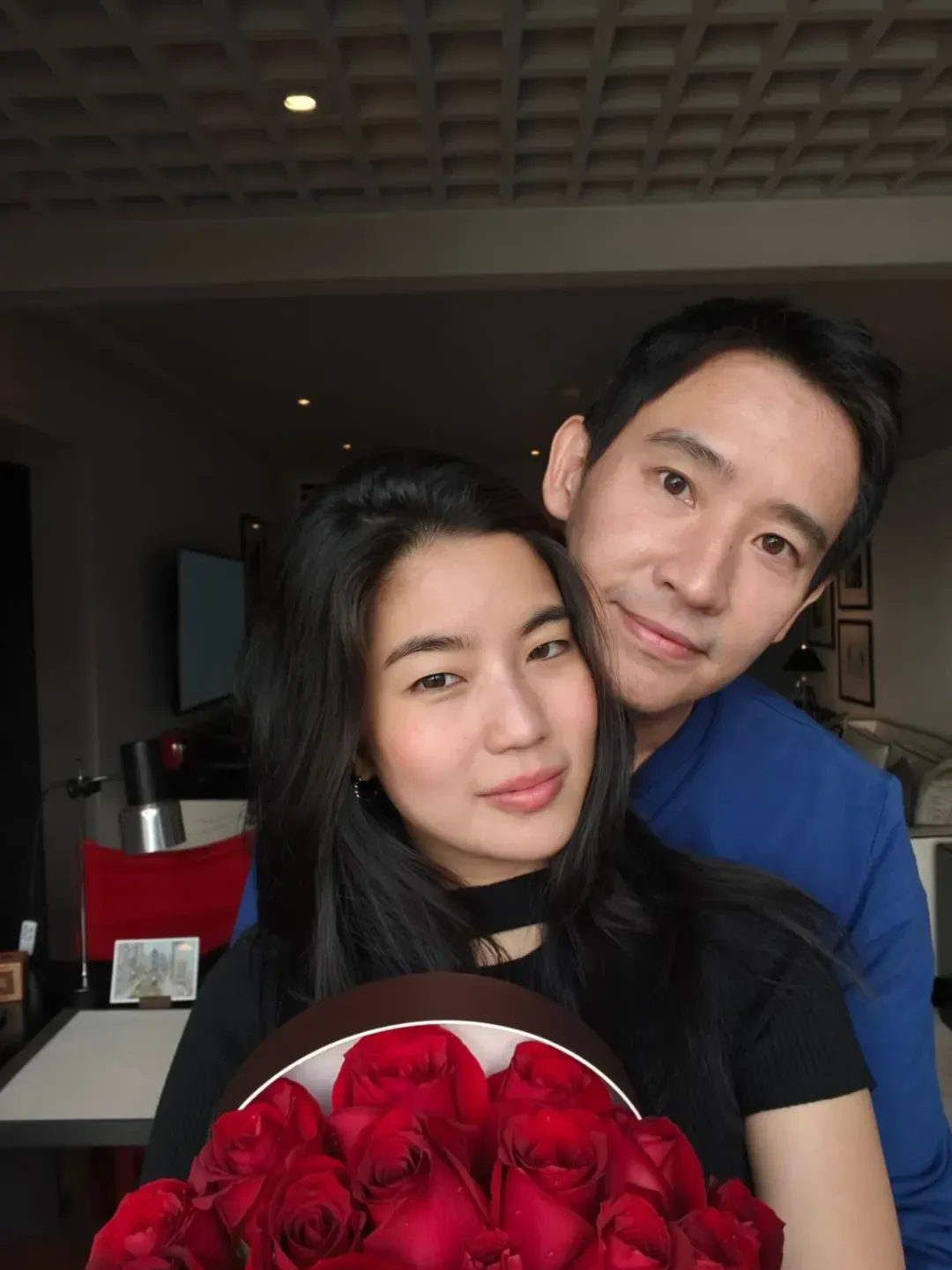 การประกาศคบหากันอย่างเป็นทางการระหว่างพิธา ลิ้มเจริญรัตน์ กับอรัชพร โภคินภากร เมื่อวันที่ 14 กุมภาพันธ์ 2569 (ภาพ: Instagram tim_pita)