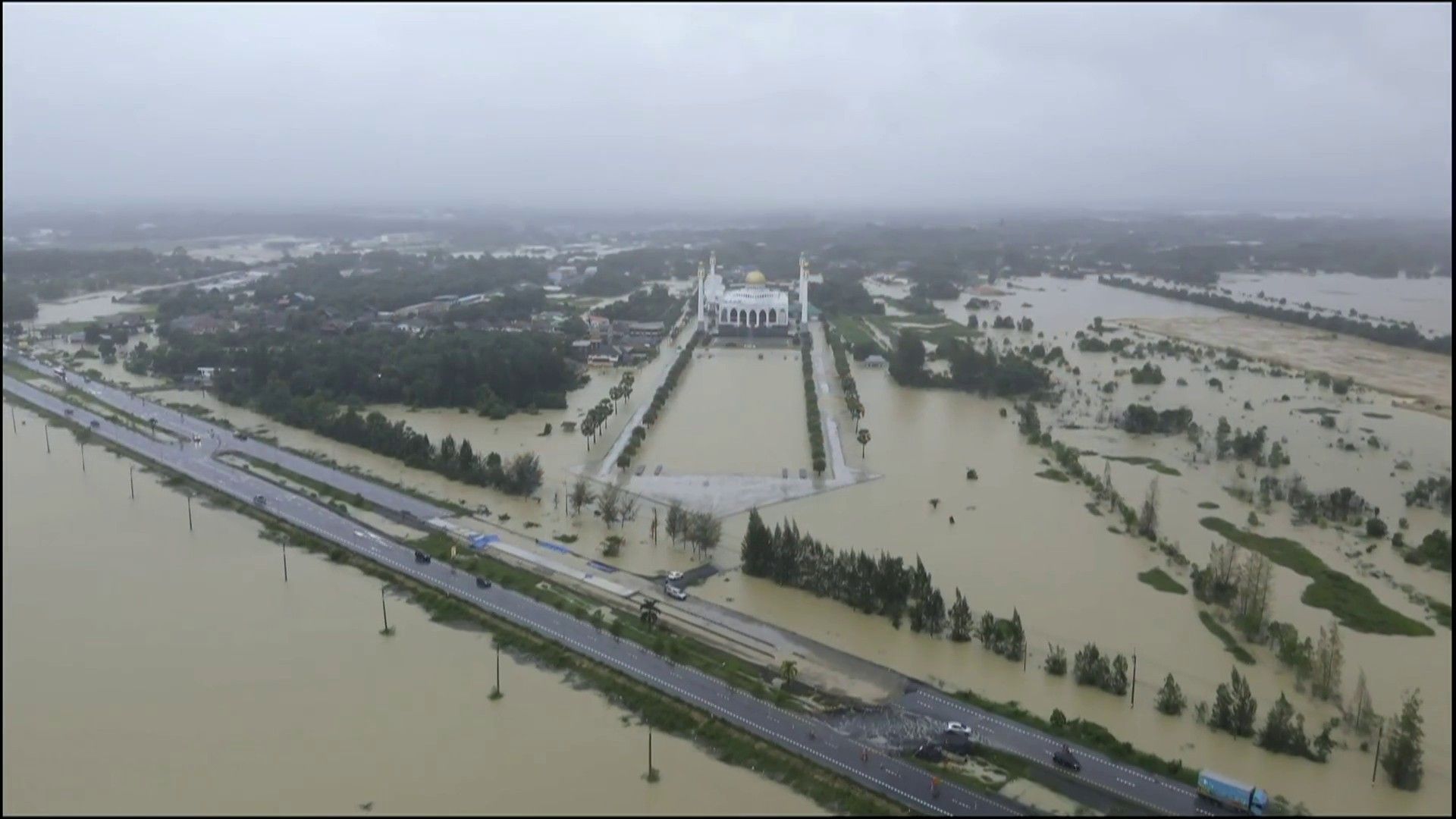 ภาพ : มัสยิดกลางประจำจังหวัดสงขลา อ.หาดใหญ่ จ.สงขลา | 24 พ.ย. 68 เวลา 07:00 น.