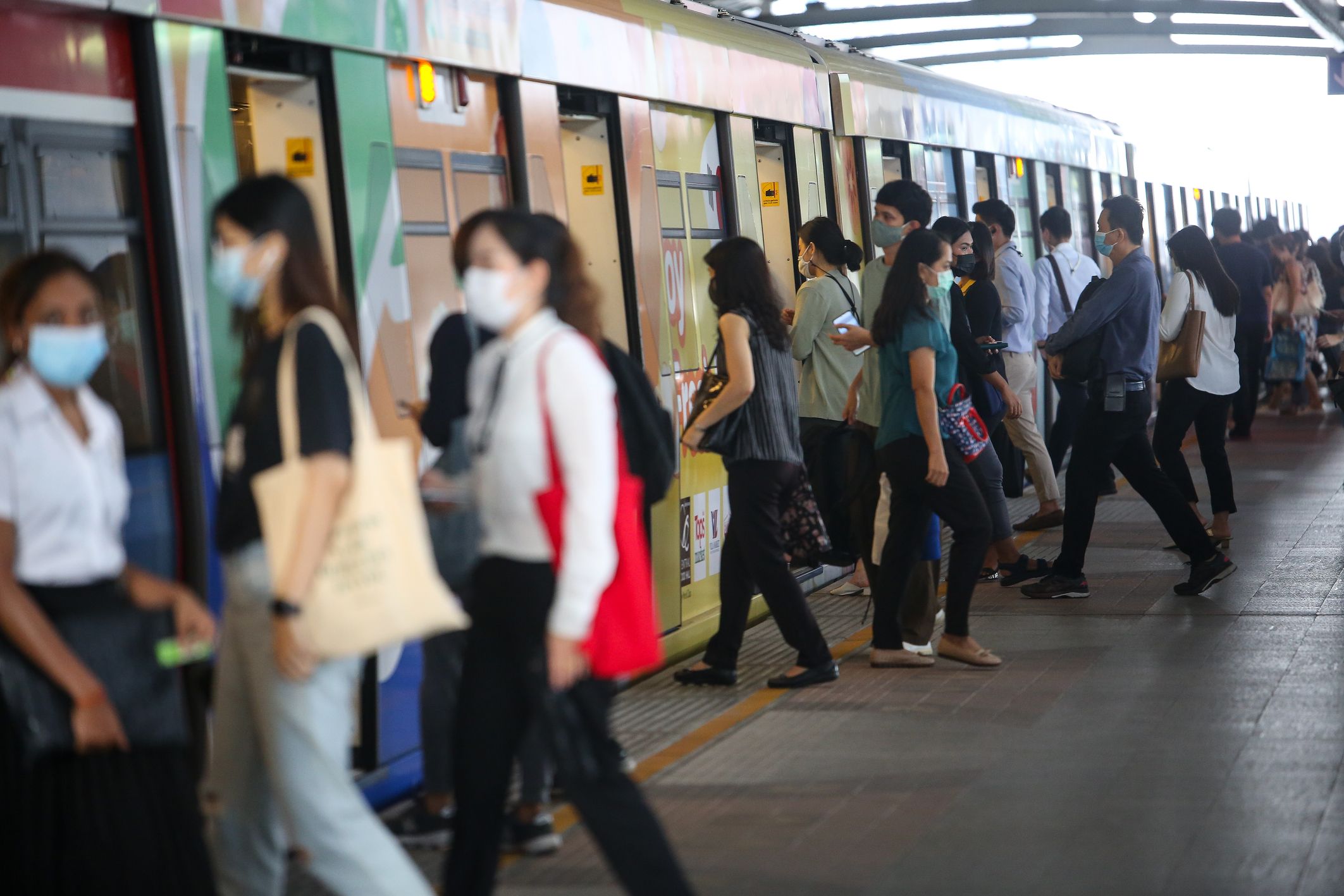 รถไฟฟ้าคือขนส่งสาธารณะที่สะดวกที่สุด