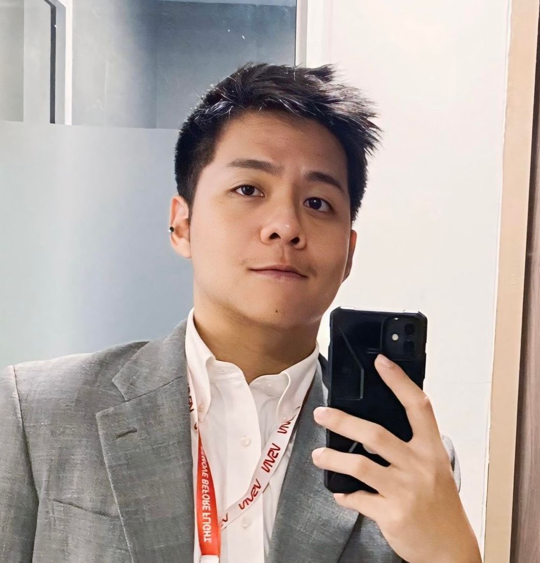 ชินะพงษ์ เลี่ยนพานิช The Principia