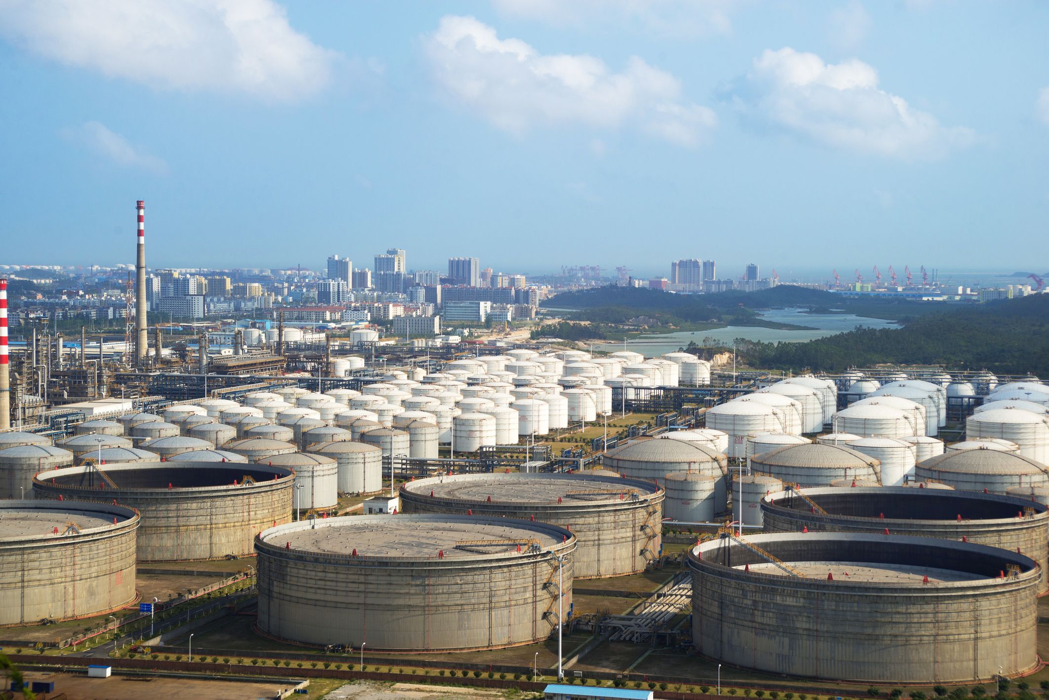 โรงกลั่นน้ำมัน