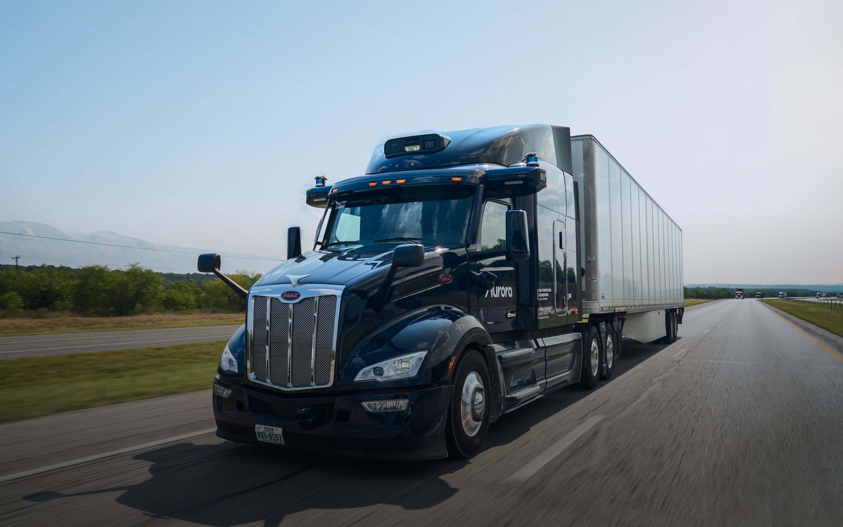 รถบรรทุก AI วิ่งได้นานต่อเนื่อง 1,600 กิโลเมตร